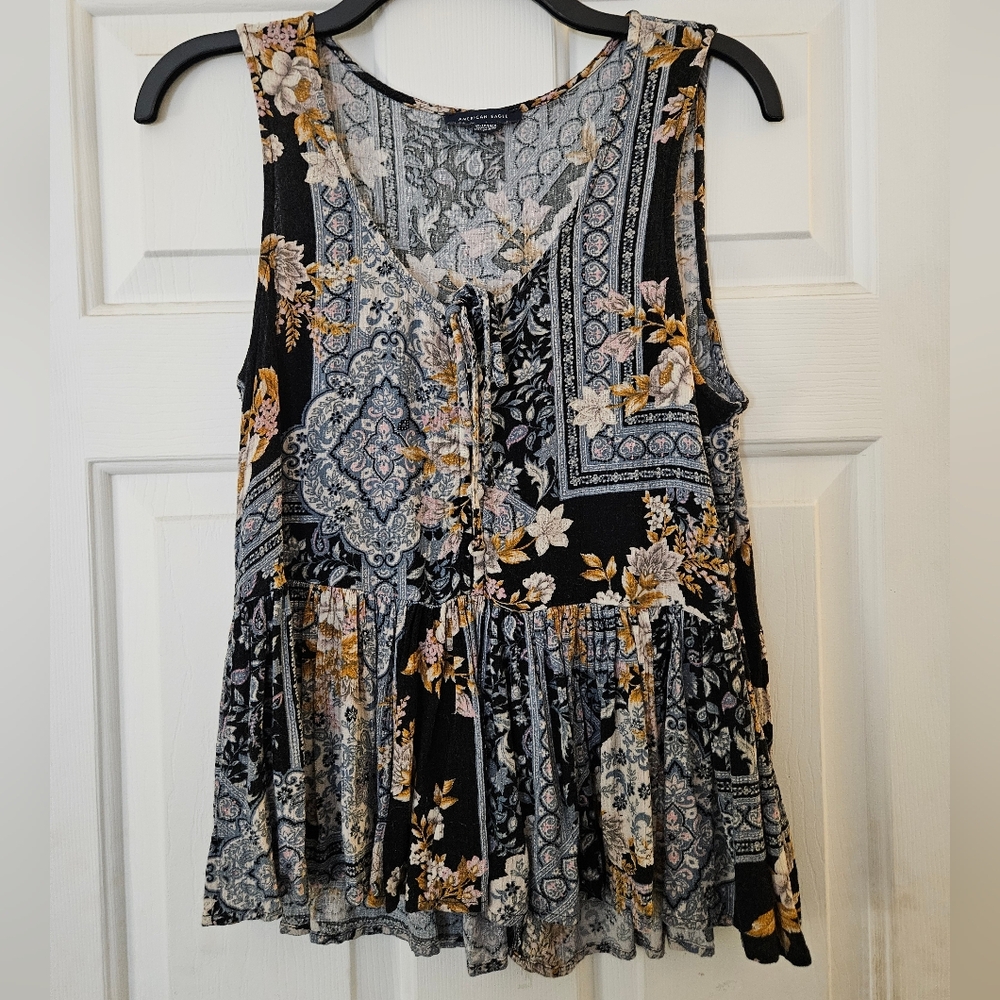 American Eagle Floral Dary Navy Women's Top XS